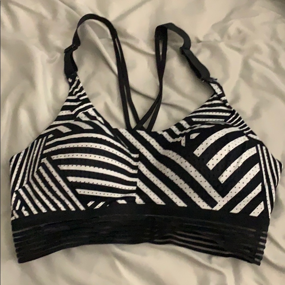 Victoria Secret sports bra